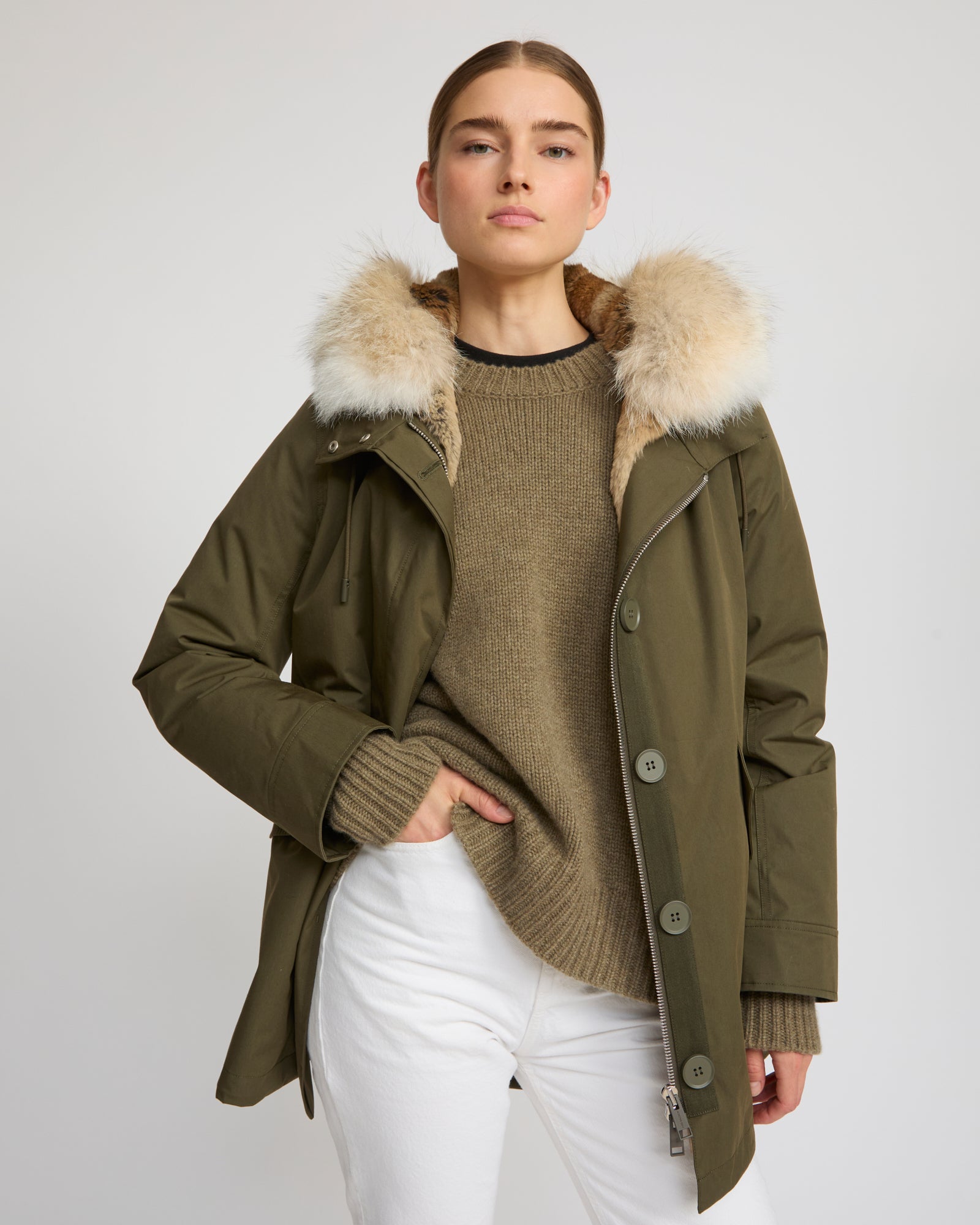 Short parka in technical fabric, rabbit and coyote fur – Yves Salomon