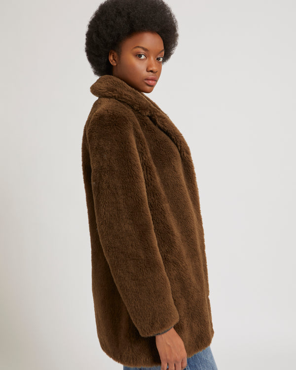 Manteau court en laine tissée naturelle