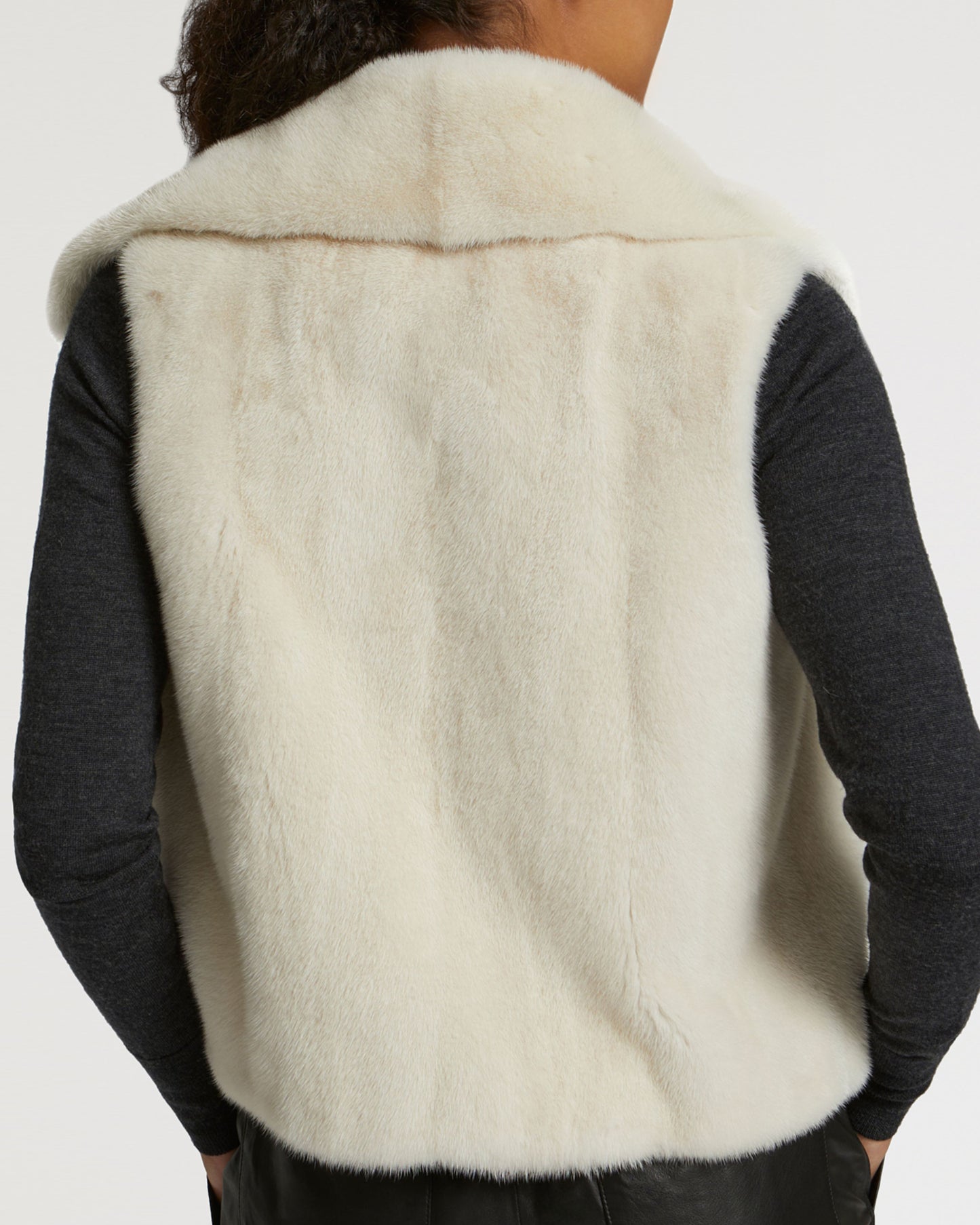 Gilet court en vison à poils longs - blanc - Yves Salomon - Black Friday