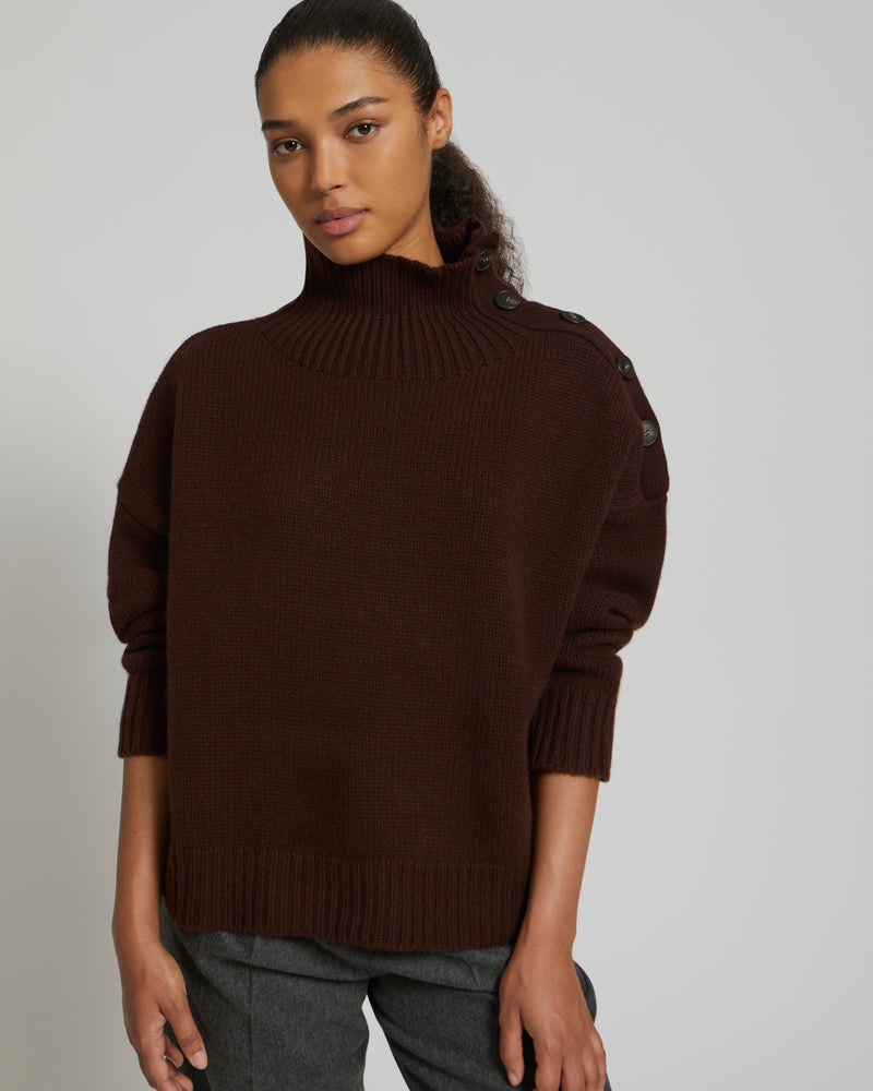 Oversized knit jumper