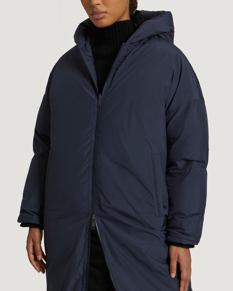 Doudoune à capuche longue et réversible en tissu technique imperméable-Yves Salomon - Soldes d'hiver - Winter Sale