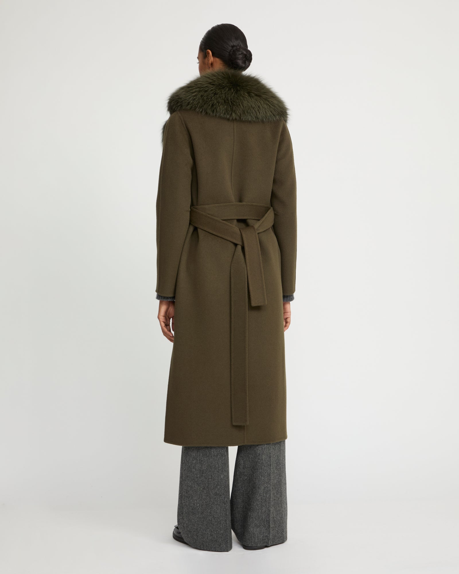 コムサデモード　ロングコート　フォックスファー　ラムレザー ラムレザーダウンコート フォックスファー フード付 選べる3色 羊革 本