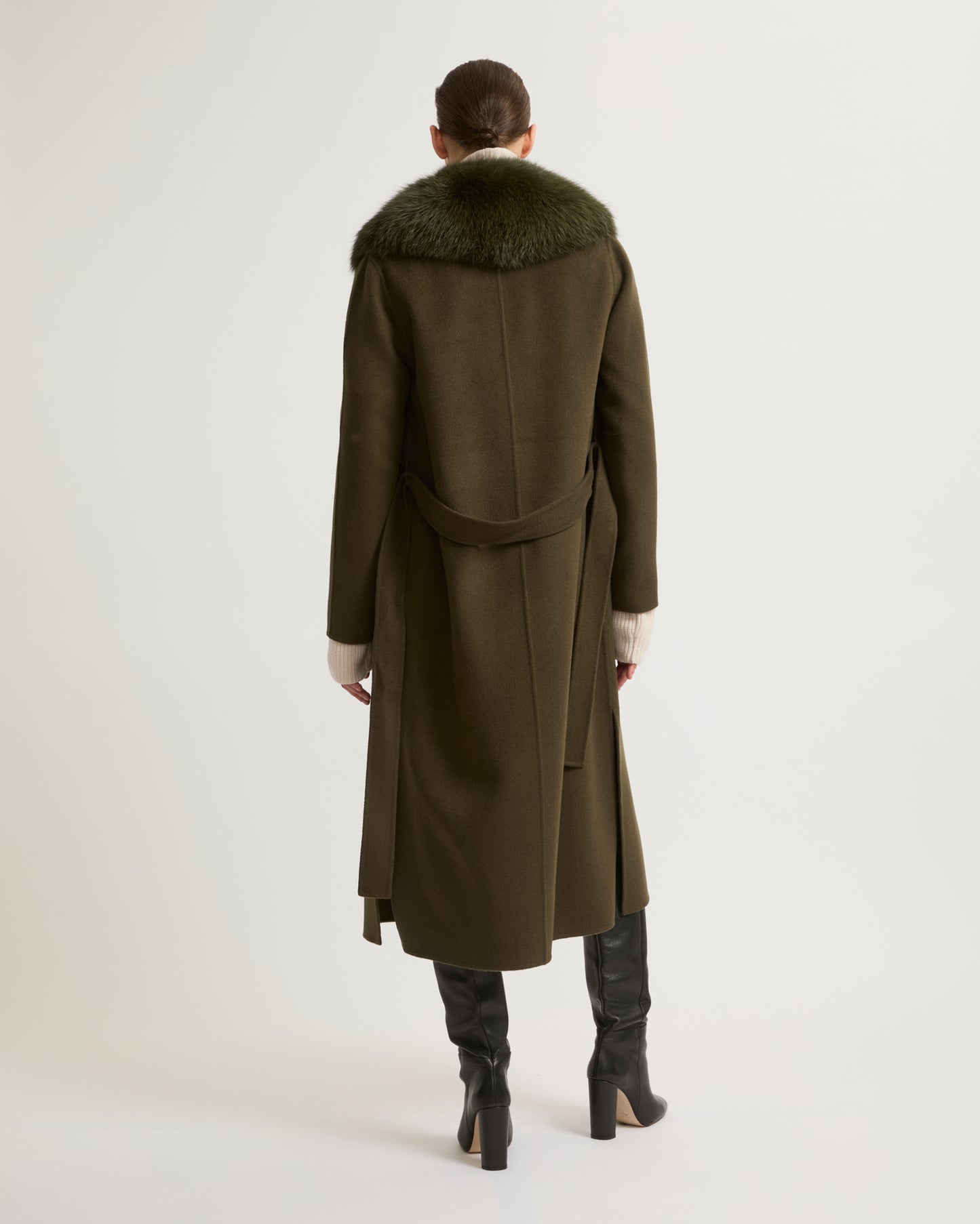 manteau-ceinture-en-lainage-cachemire-avec-col-en-renard-kaki-23wym04619carda2108 -Yves Salomon