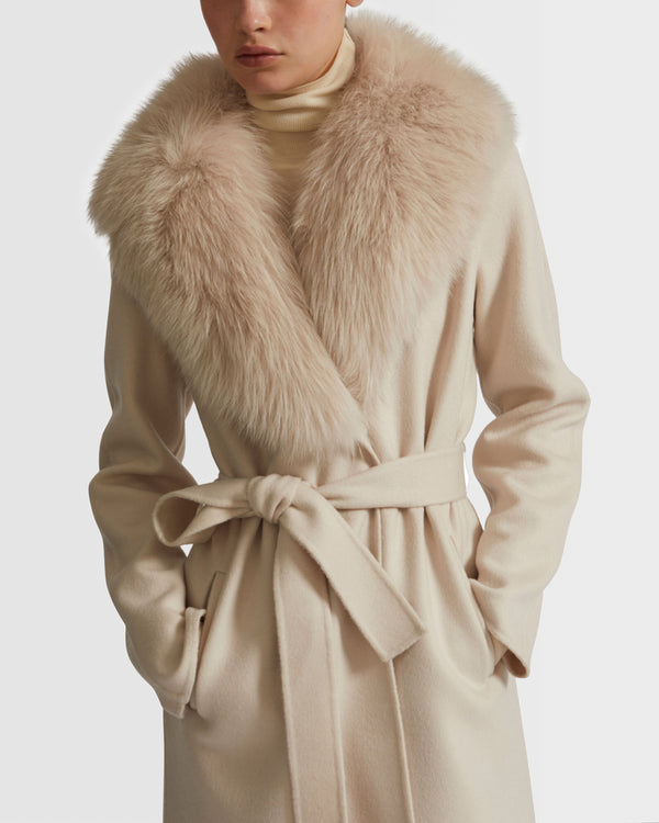 Manteau ceinturé en lainage cachemire avec col en renard