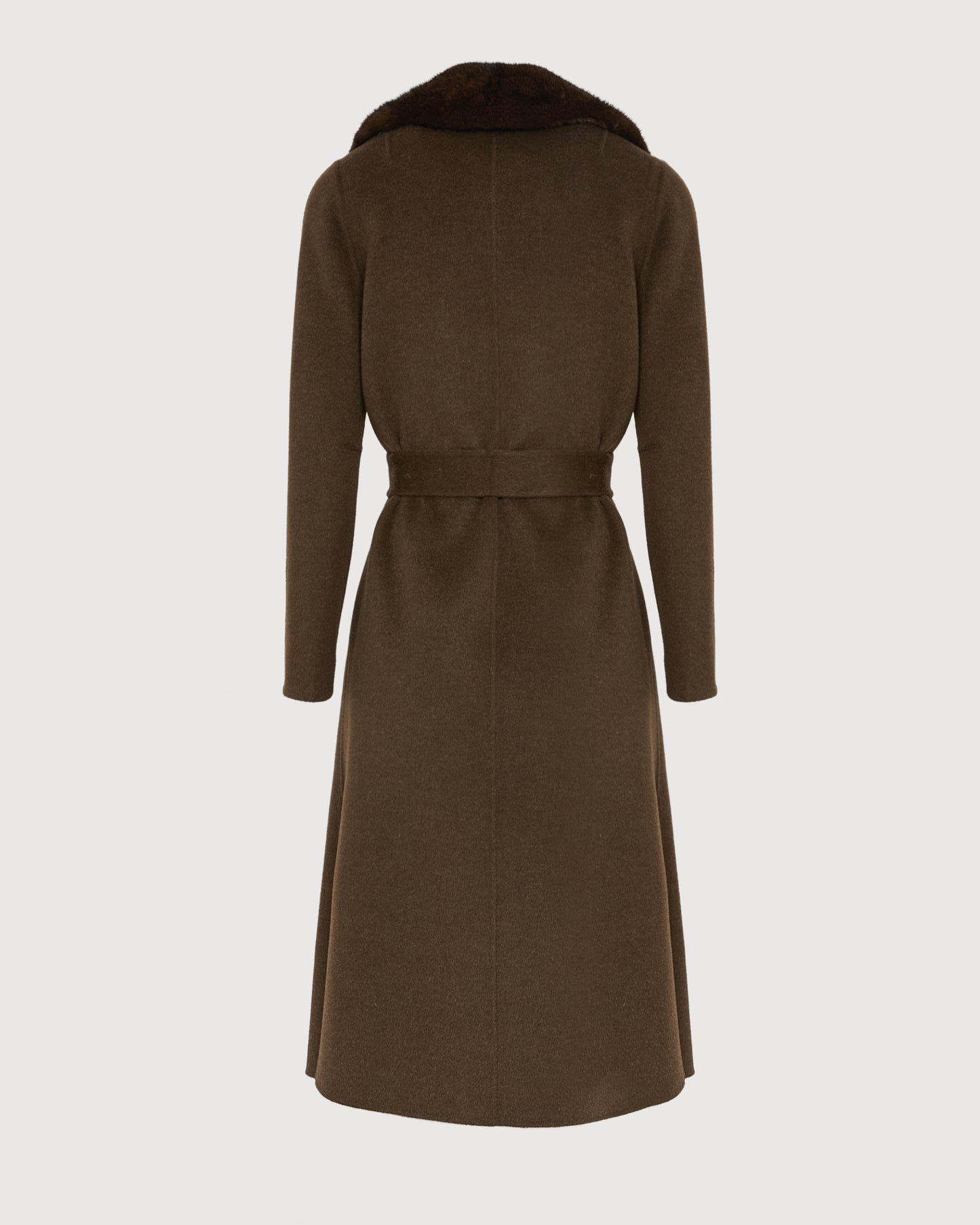 Manteau ceinturé en lainage cachemire avec col et sur-poches en fourrure de vison