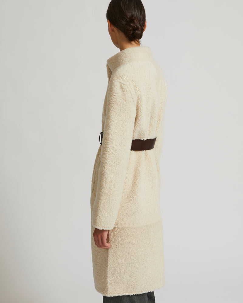 Manteau long en agneau mérinillo