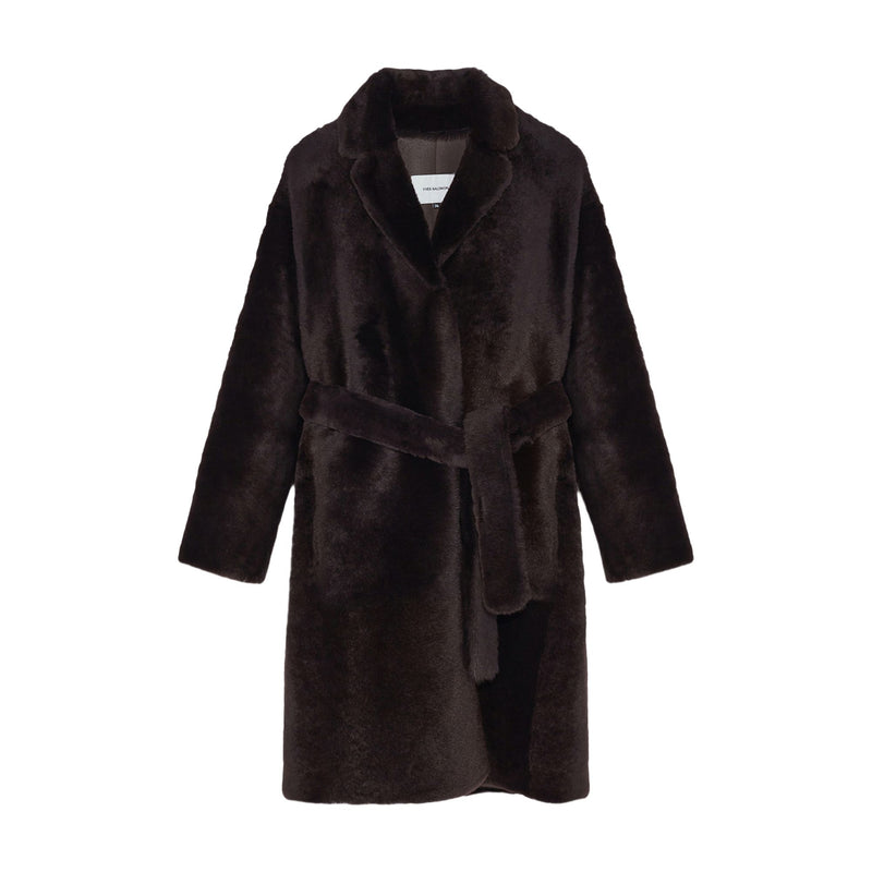 Manteau ceinturé en peau lainée
