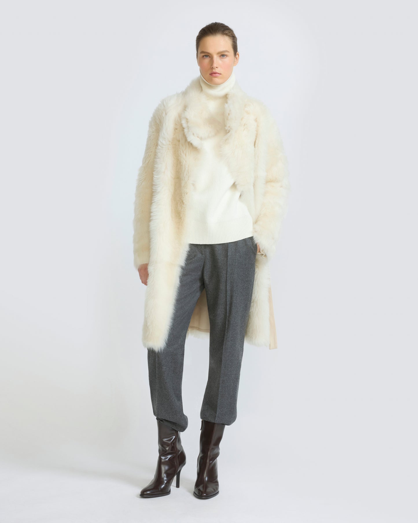 Manteau réversible ceinturé en agneau de Toscane