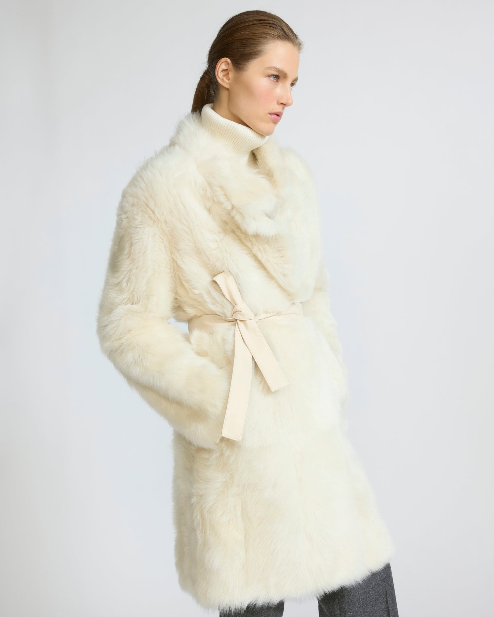 Manteau réversible ceinturé en agneau de Toscane
