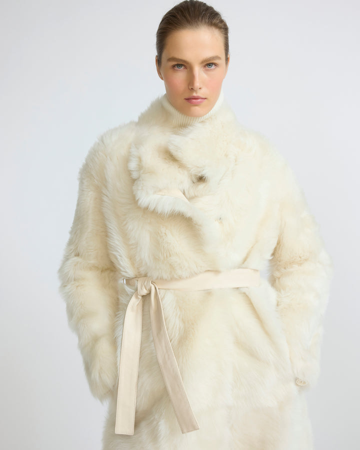 Manteau réversible ceinturé en agneau de Toscane