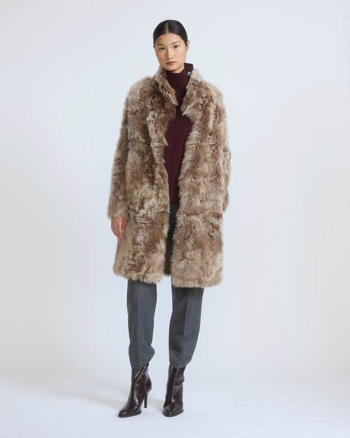 Manteau réversible ceinturé en agneau de Toscane