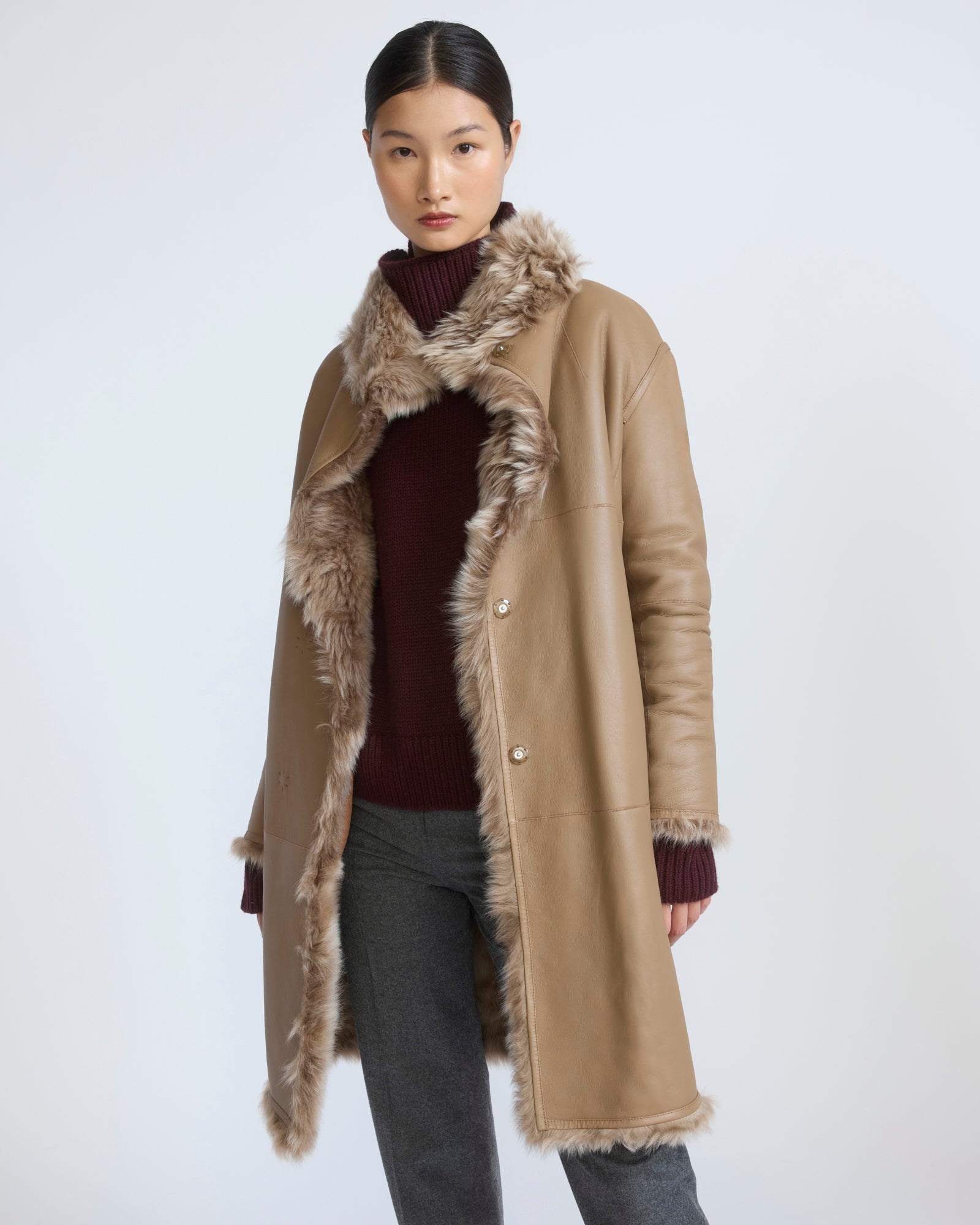 Manteau réversible ceinturé en agneau de Toscane