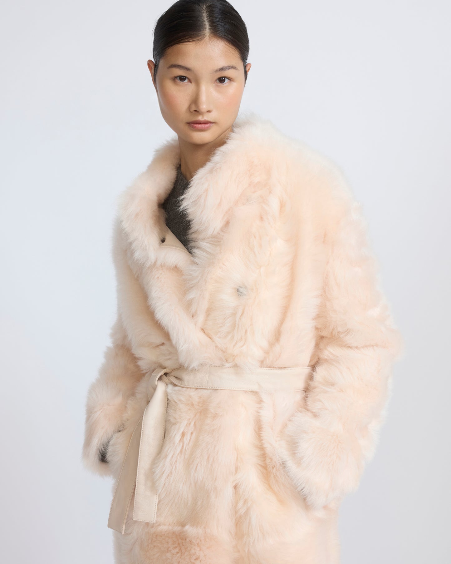 Manteau réversible ceinturé en agneau de Toscane
