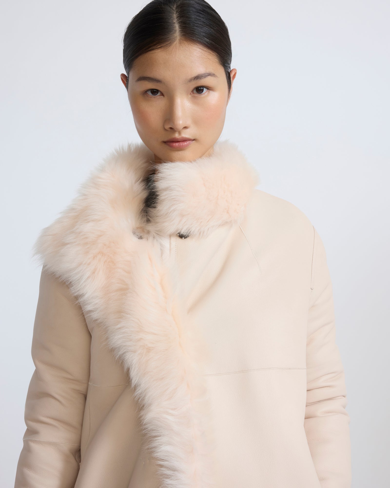 Manteau réversible ceinturé en agneau de Toscane