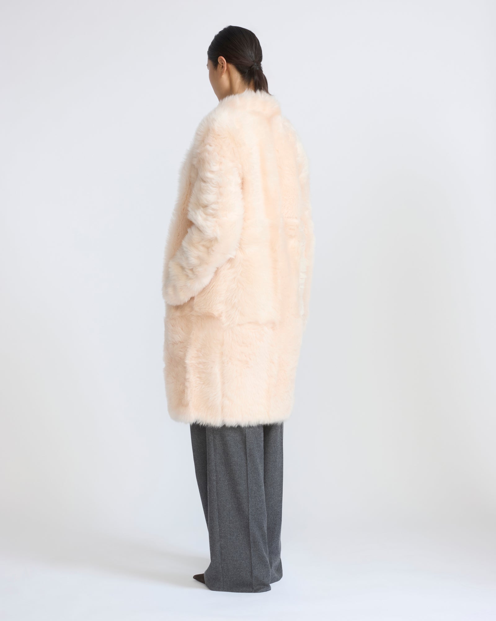 Manteau réversible ceinturé en agneau de Toscane