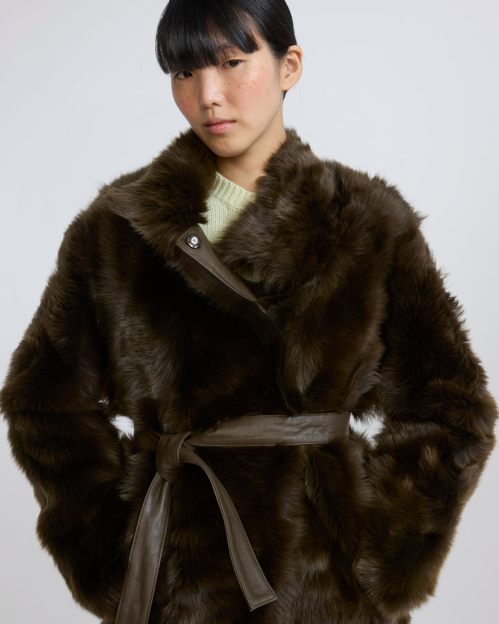 Manteau réversible ceinturé en agneau de Toscane