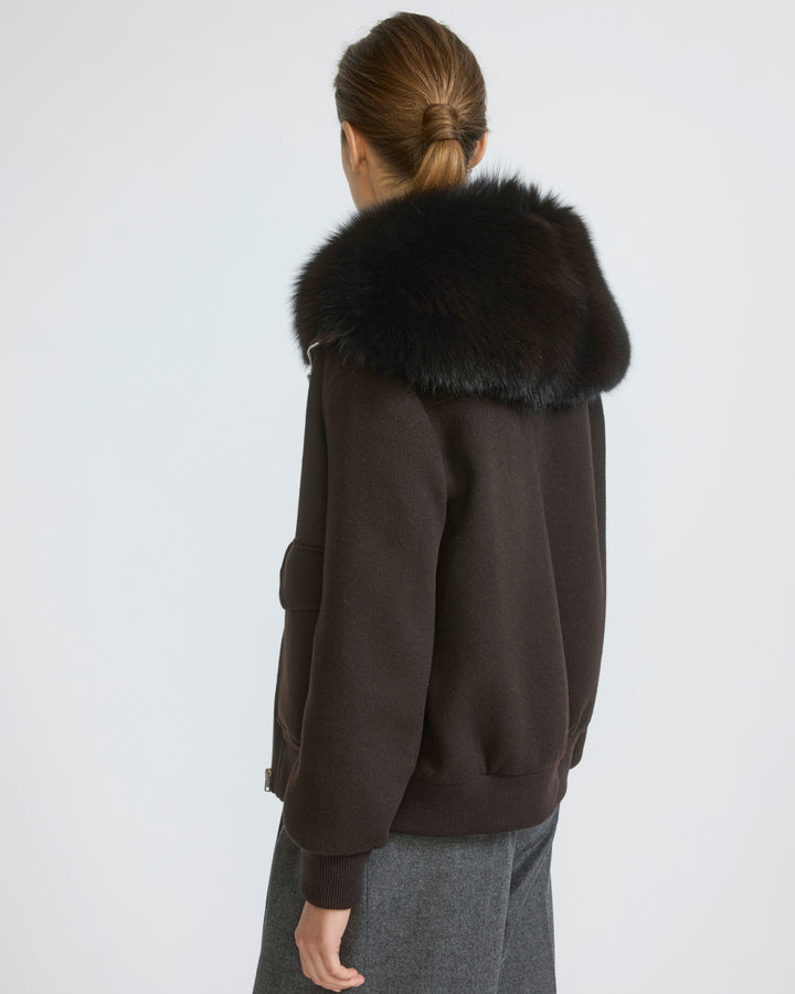 Veste courte en lainage cachemire avec col en fourrure de renard