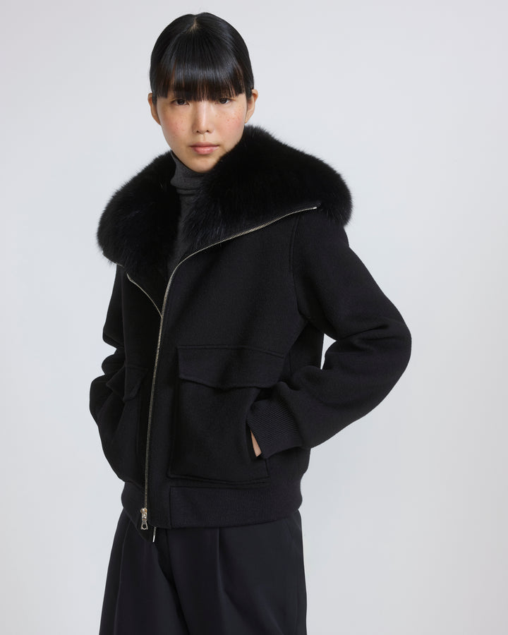 Cropped jacket in cashmere wool with fox fur collar