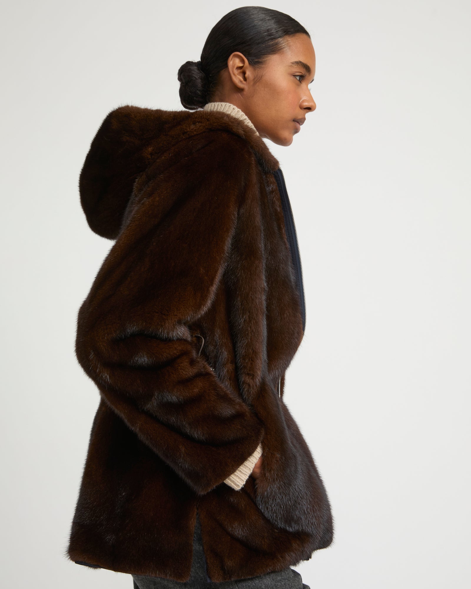 Parka courte en tissu technique réversible déperlant avec fourrure de vison -Yves Salomon