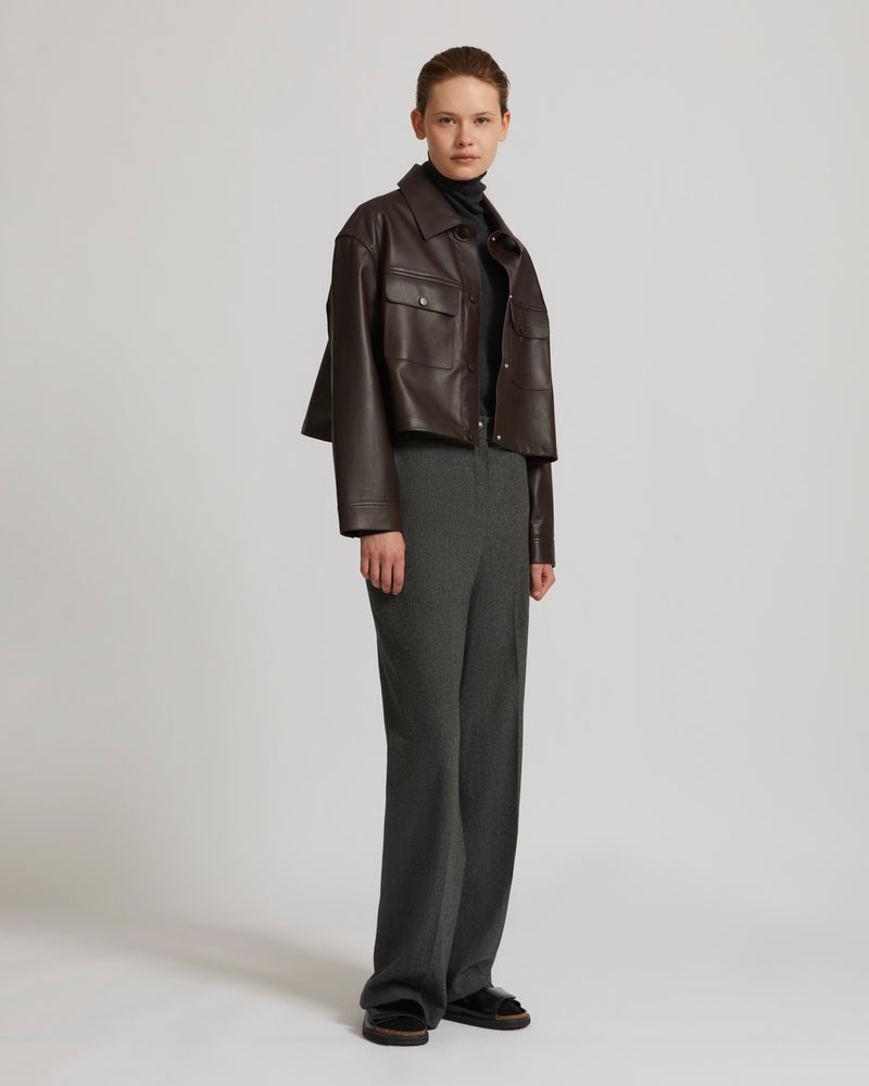 Cropped shirt in lamb leather