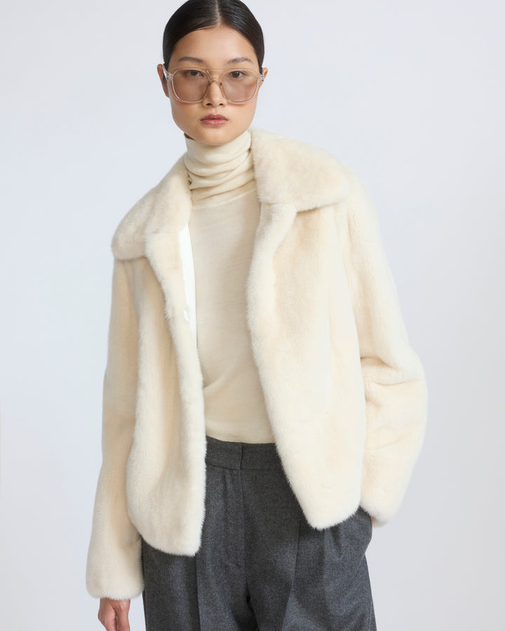 Veste courte en fourrure de vison à poils longs