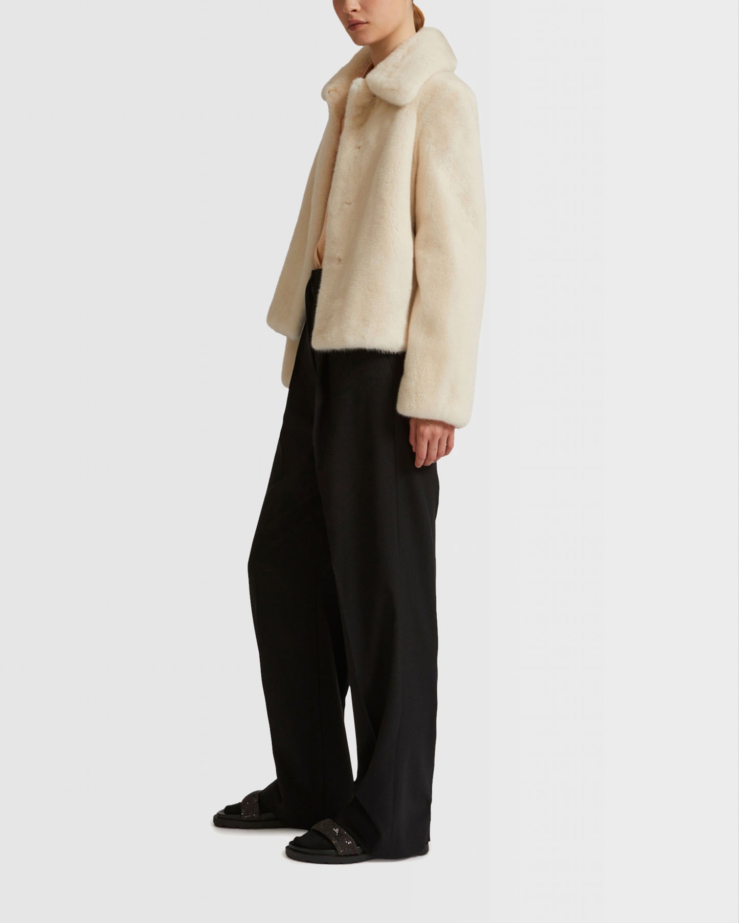 Veste courte en fourrure de vison à poils longs