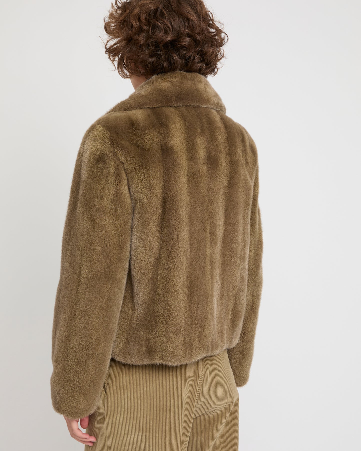 Veste courte en fourrure de vison à poils longs