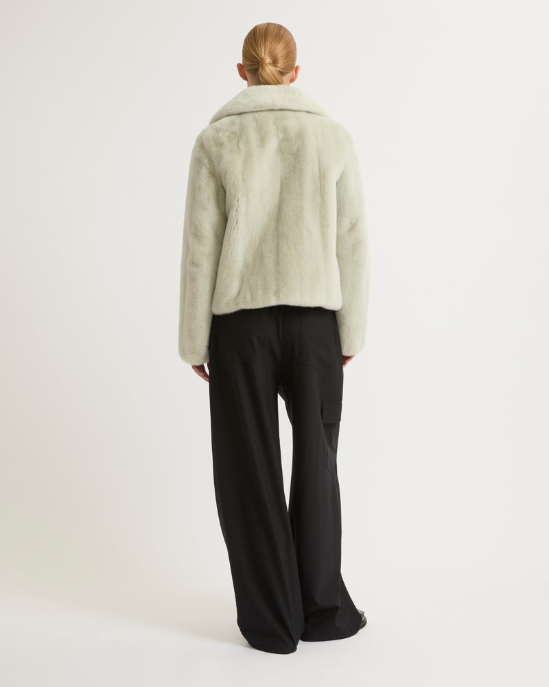 Veste courte en fourrure de vison à poils longs