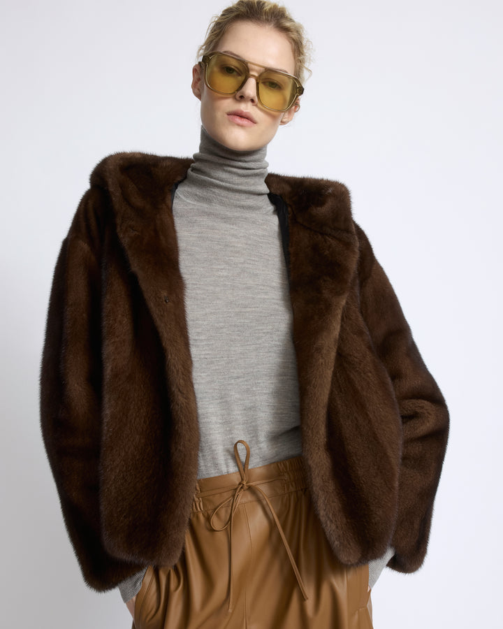 Veste à capuche en fourrure de vison à poils longs - Yves Salomon - Nouvelle collection Automne Hiver