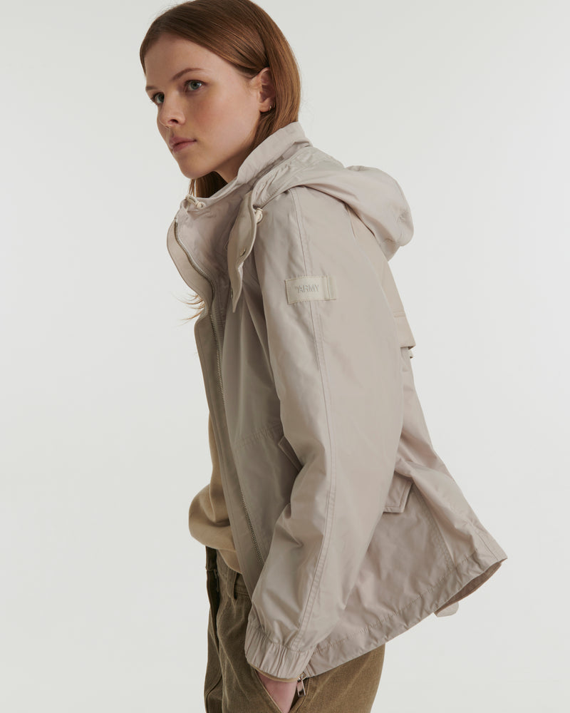 Short technical fabric and leather parka - white