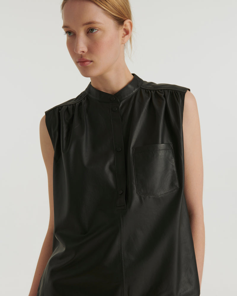 Sleeveless leather top - black