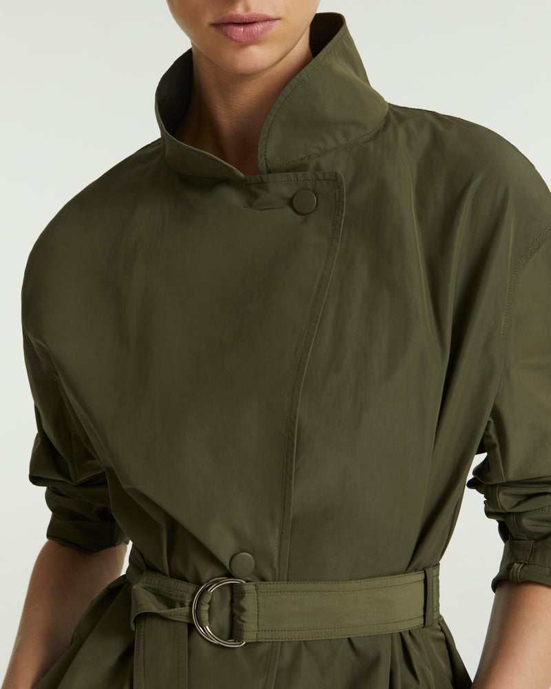 Oversized coat in technical fabric - green