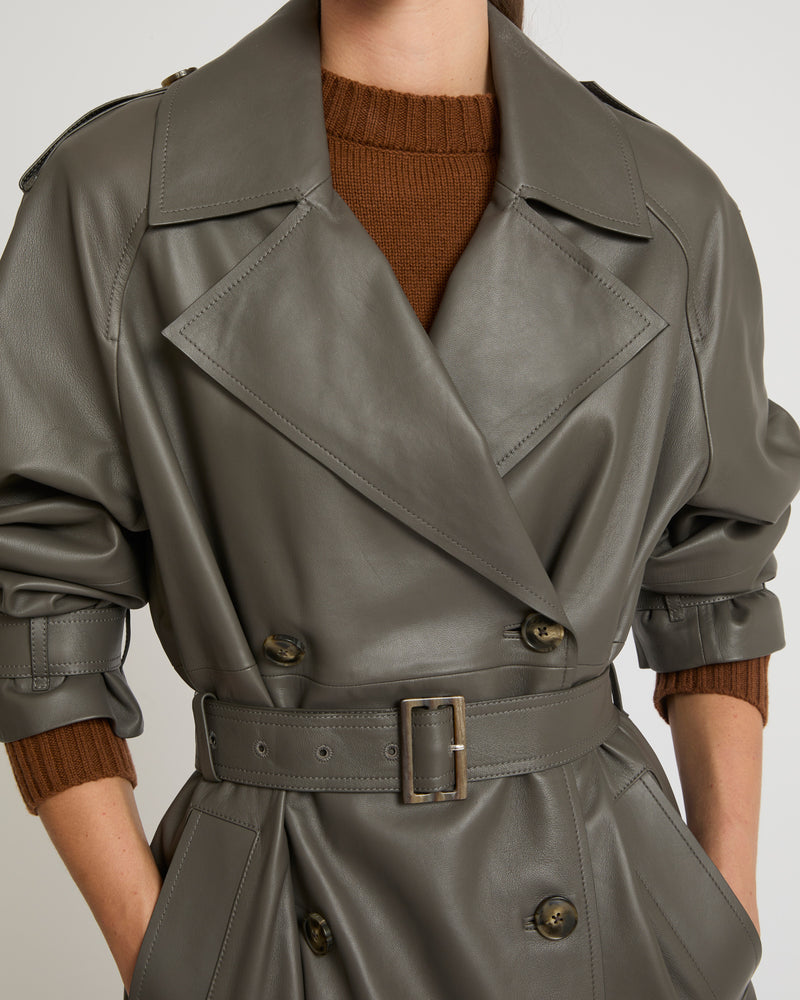Trench long ceinturé en cuir d'agneau