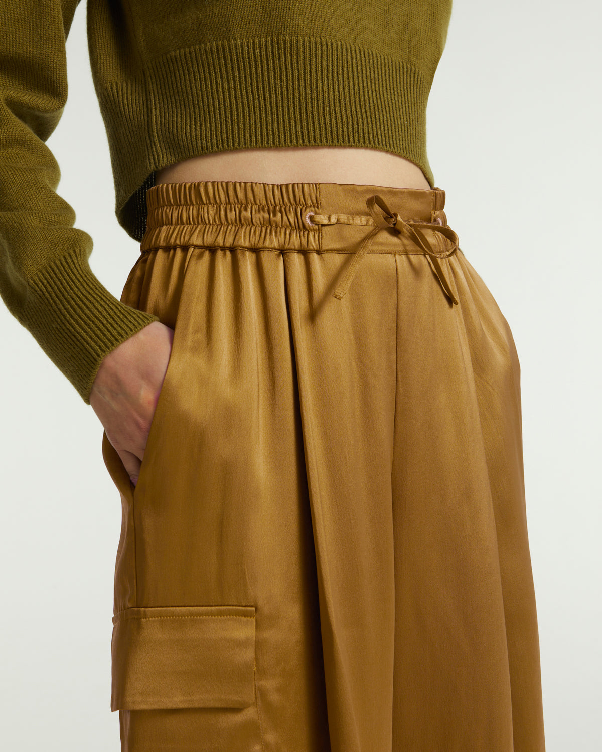 Satin Bermuda shorts