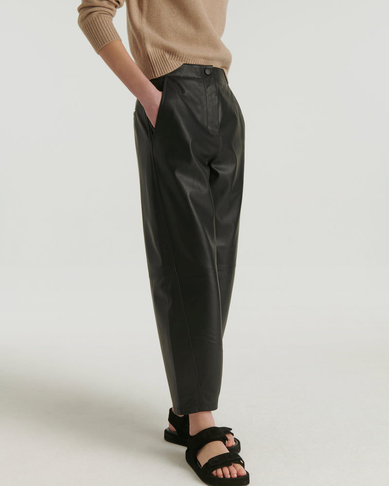 Leather trousers - black