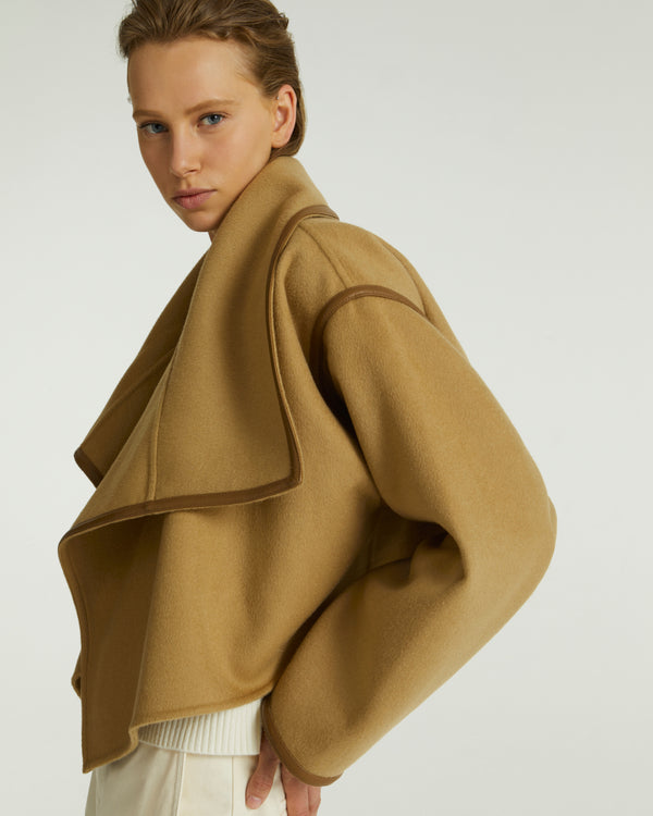 Short double-sided cashmere jacket - beige
