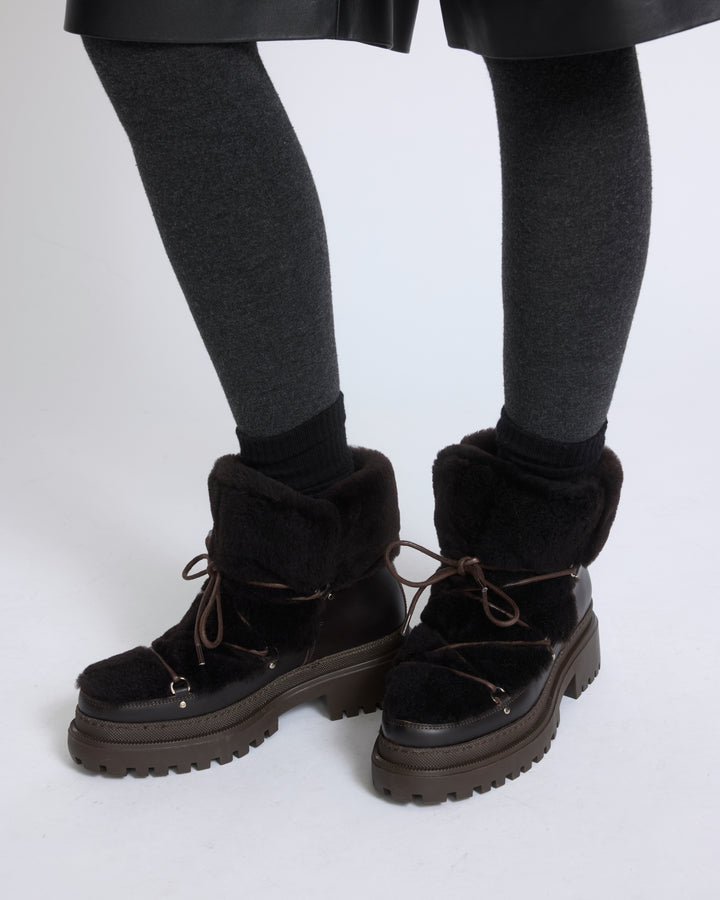 Boots lacées mi-hautes en peau lainée - Yves Salomon - Nouvelle collection Automne Hiver