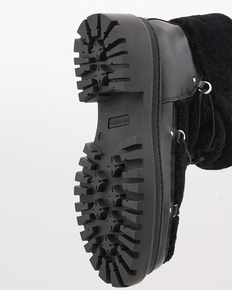 Boots lacées mi-hautes en peau lainée