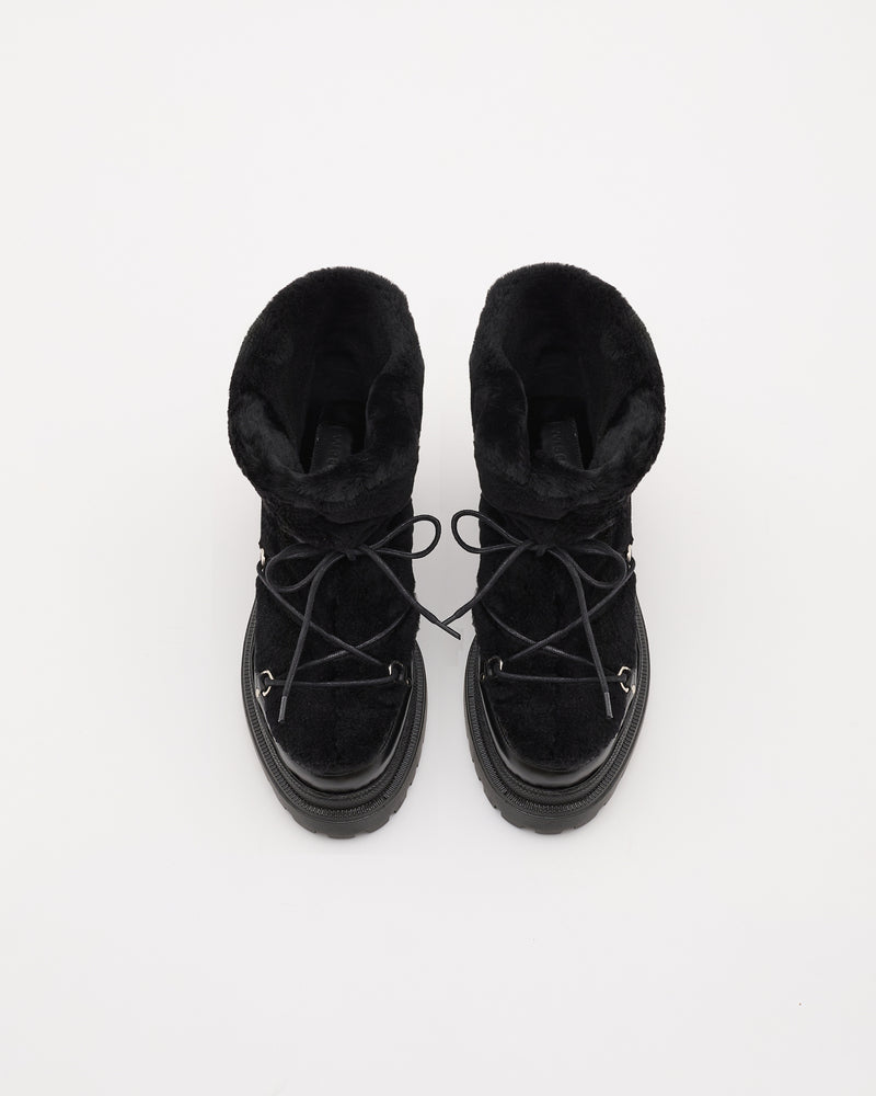 Boots lacées mi-hautes en peau lainée