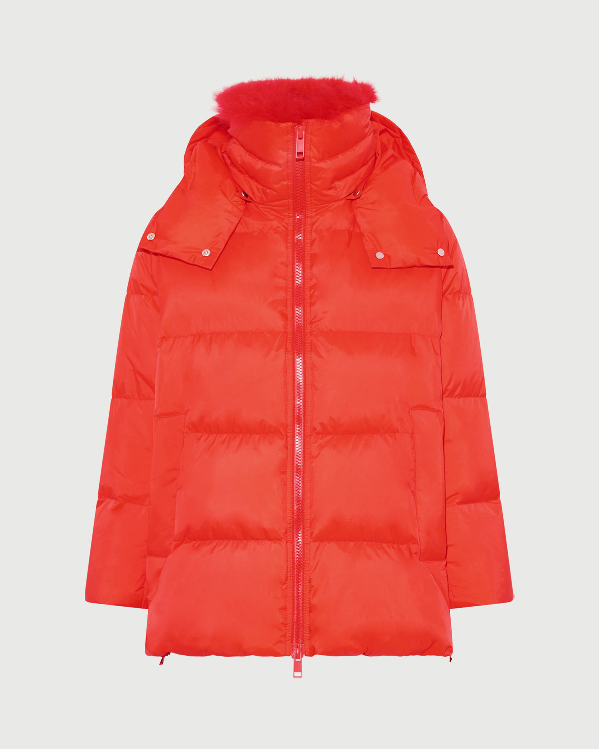 Doudoune "A" line en tissu technique imperméable avec col en agneau laine vaporeuse - Yves Salomon - Nouvelle collection Automne Hiver