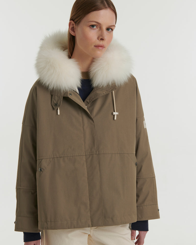 Parka boxy en tissu technique waterproof avec fourrure de renard et lapin