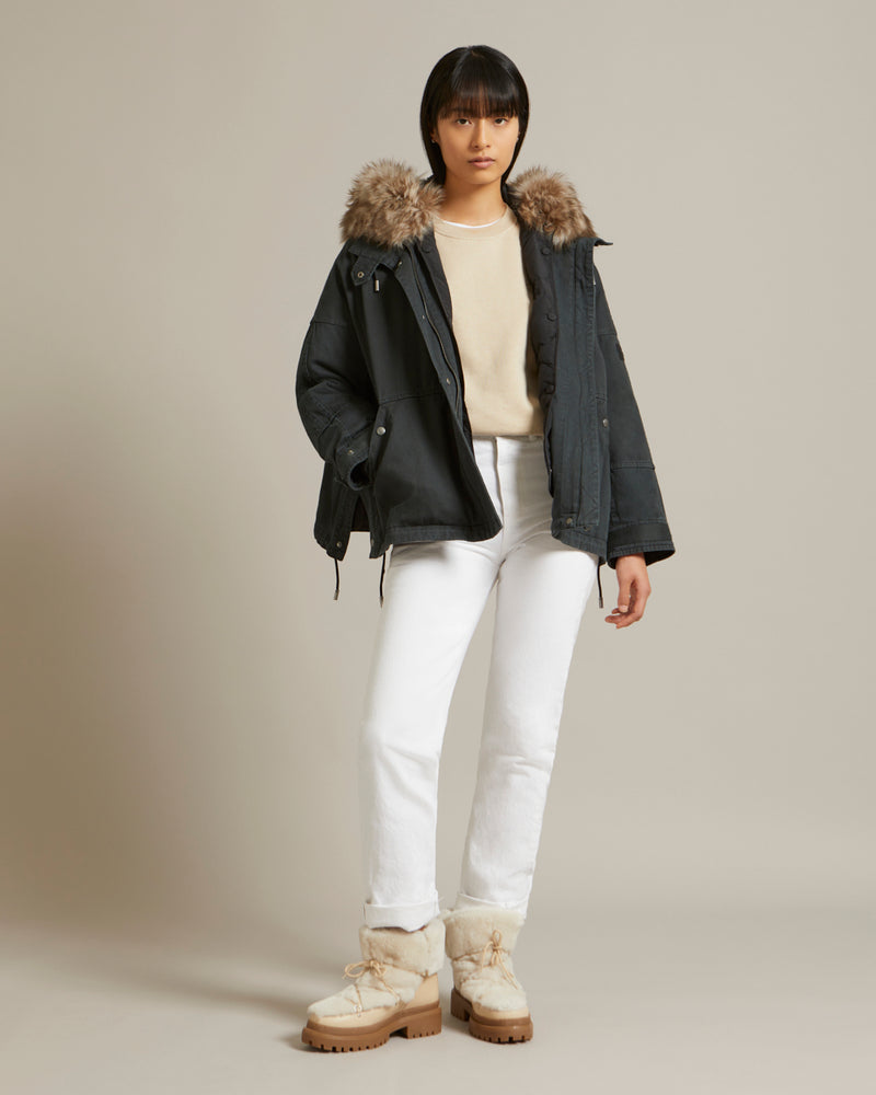 Parka boxy en gabardine de coton et capuche en agneau
