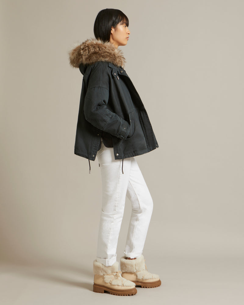 Parka boxy en gabardine de coton et capuche en agneau
