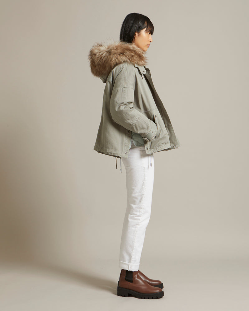 Parka boxy en gabardine de coton et capuche en agneau