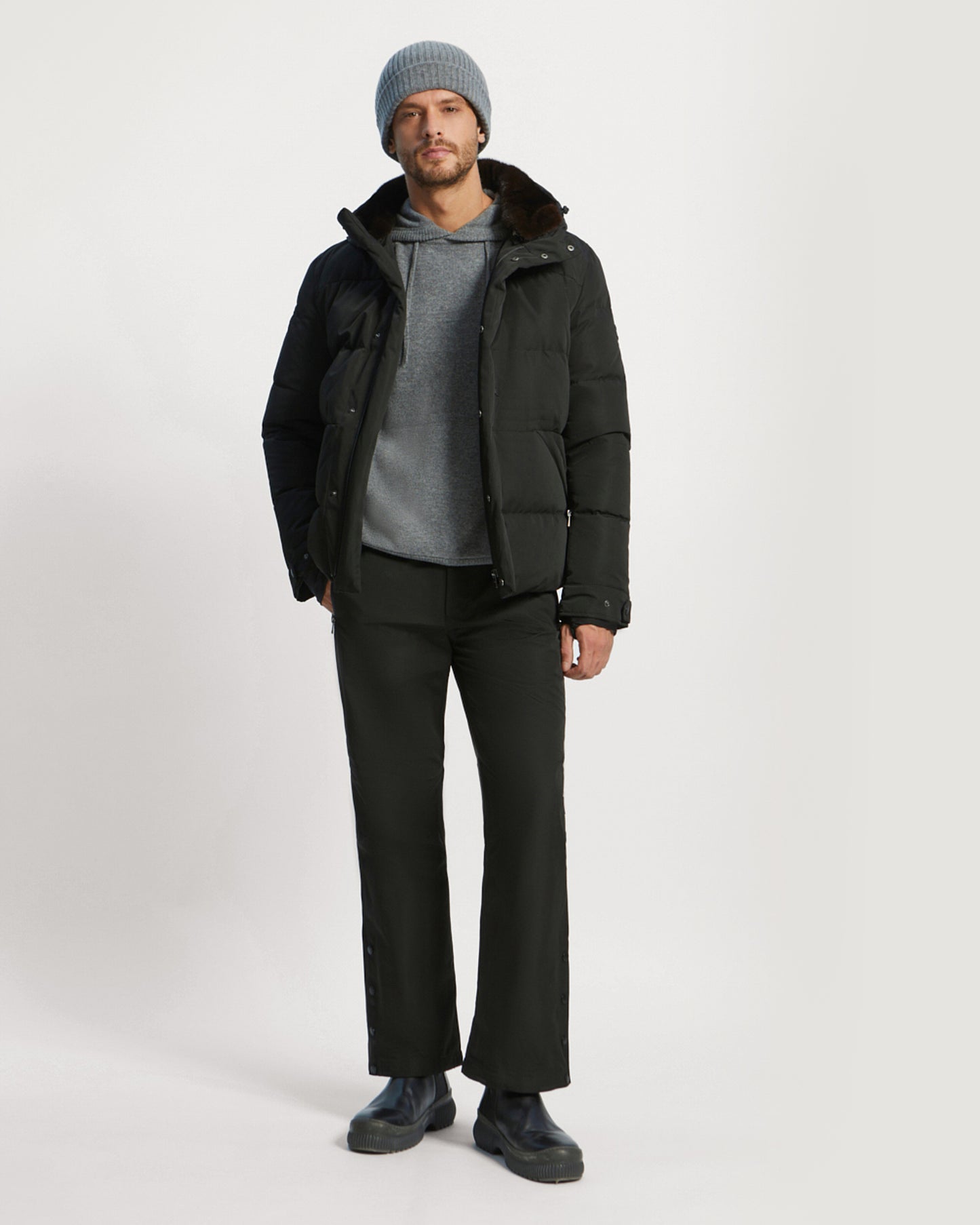 doudoune-skiwear-garniture-vison-noir-24wiv00170s22gc99 -Yves Salomon