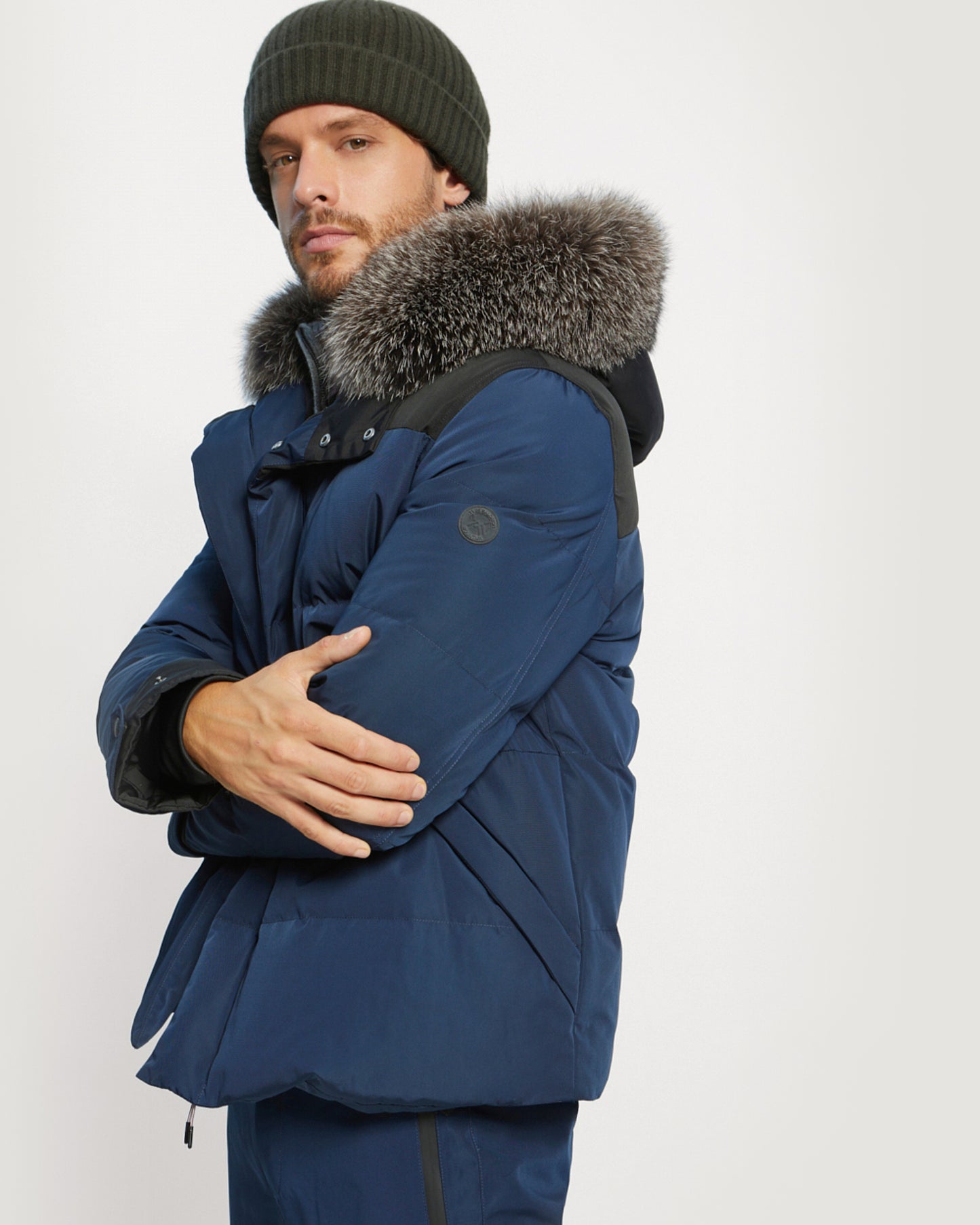 doudoune-skiwear-bloc-color-garniture-renard-bleu-24wiv00670m13wa7058 -Yves Salomon