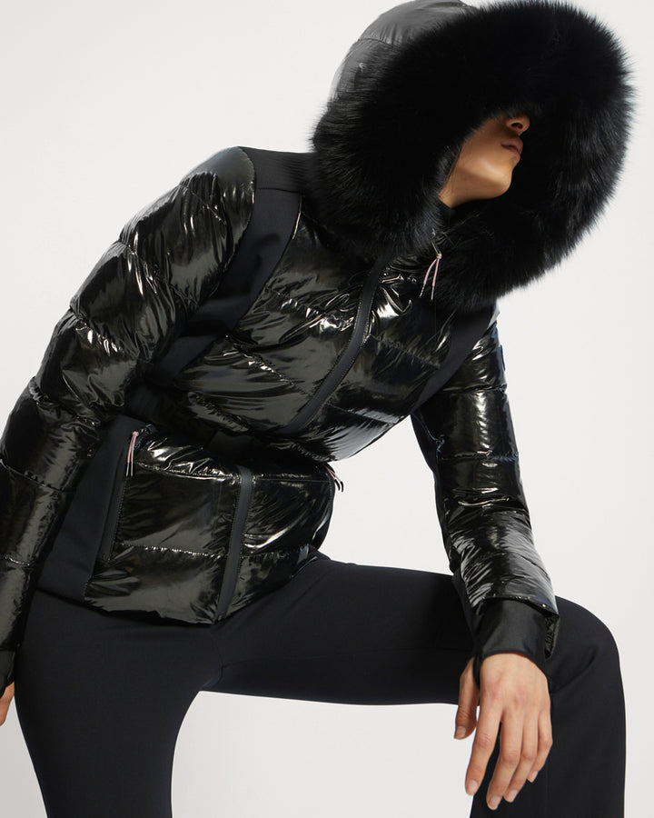 veste-skiwear-ceinturee-en-mix-de-tissus-garniture-renard-noir-24wkv00464t20gb2913 -Yves Salomon