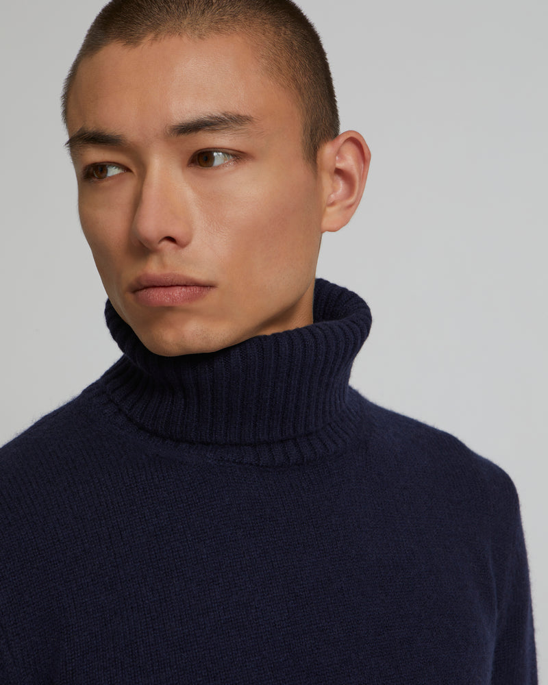 pull col roulé