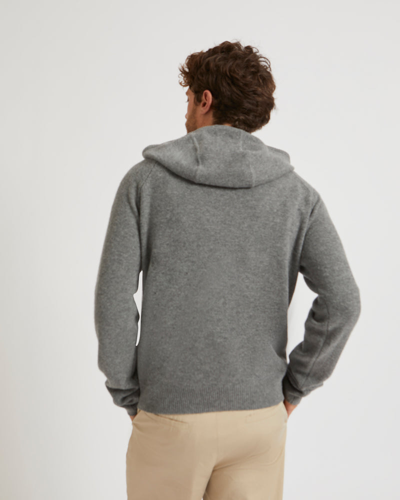 Pull à capuche