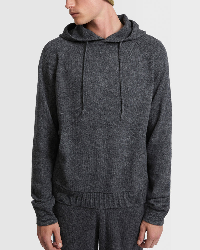 Pull à capuche en lainage cachemire